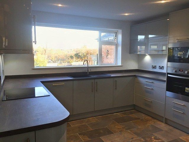 kitchen-fitters-11-kireth-ai